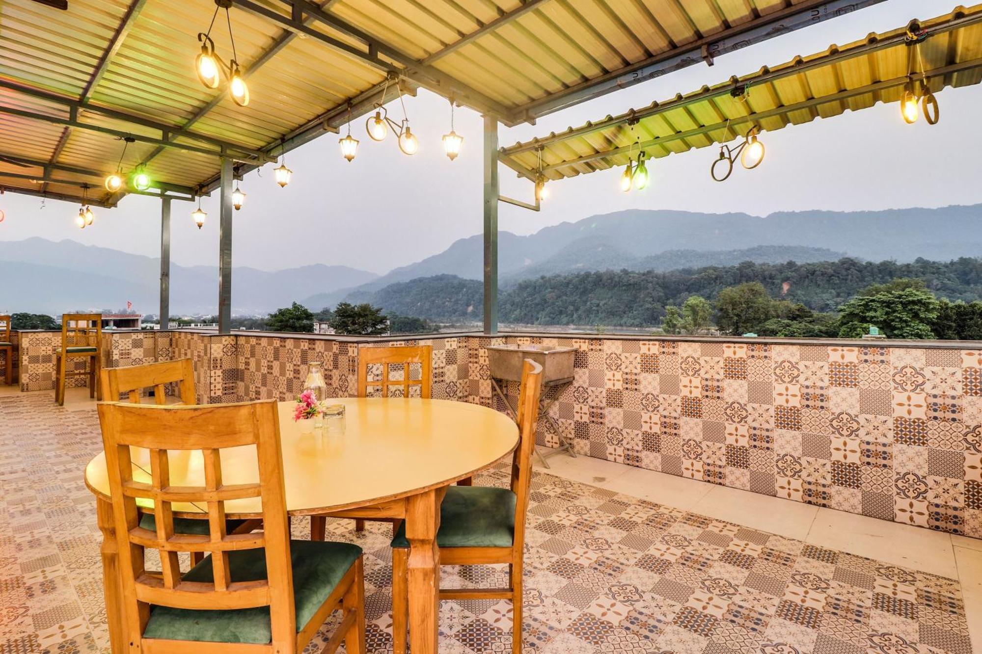 Townhouse Hotel Rooftop Rishīkesh Exterior foto